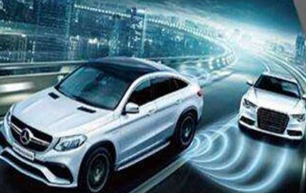 如何選擇汽車防撞系統？使用好處有哪些？(圖1)